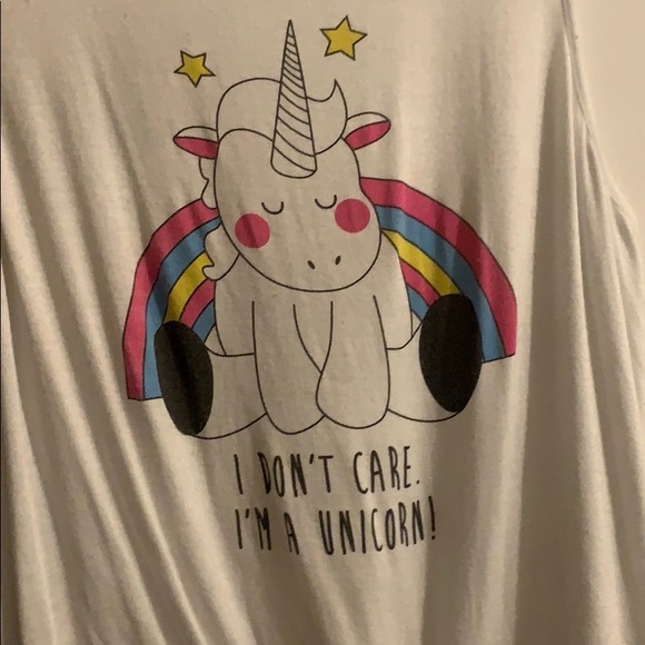 Unicorn Tee size Small - Picture 4 of 4